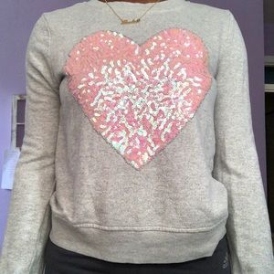 HEART SWEATER